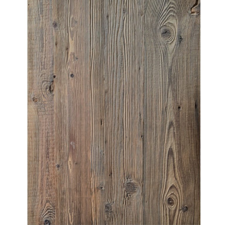 Rustikale Dreischichtplatte Altholz aus Fichte in Braun mit ausgeprägter Maserung und typischen Astlöchern.